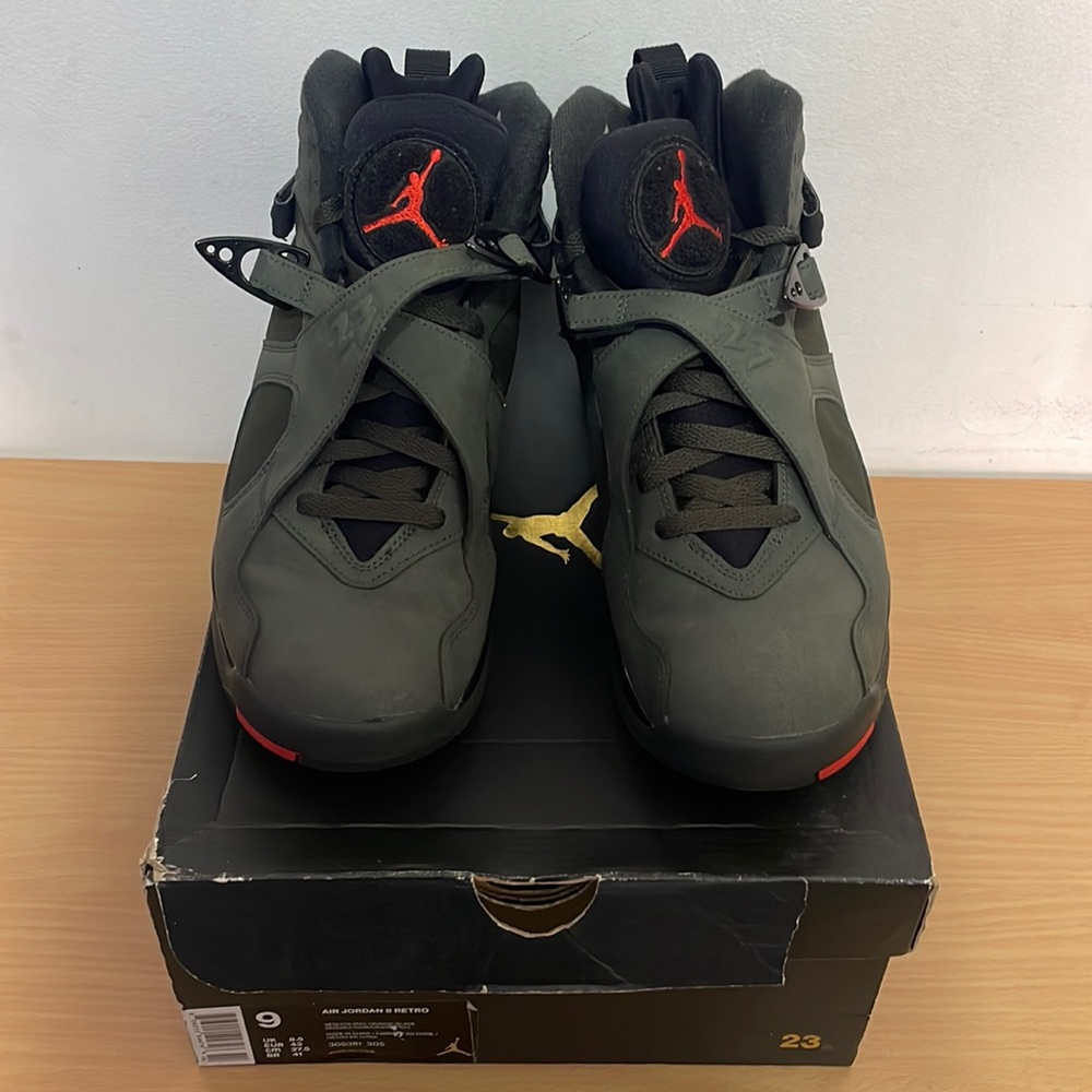 Jordan 8 Take flight Undefeated (2017)